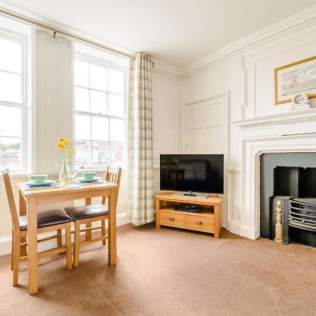 What A View At Quayside Apartment Whitby Exteriör bild