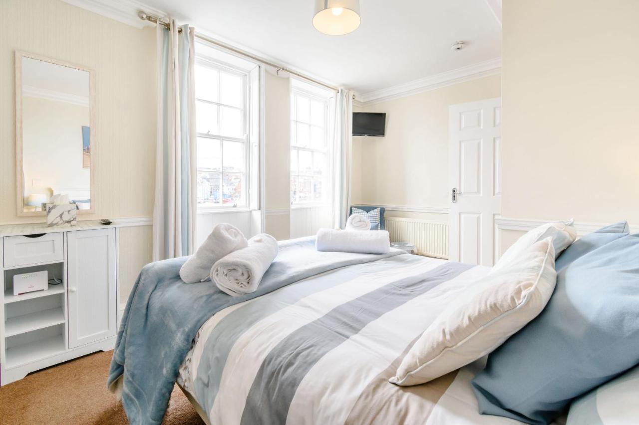 What A View At Quayside Apartment Whitby Exteriör bild